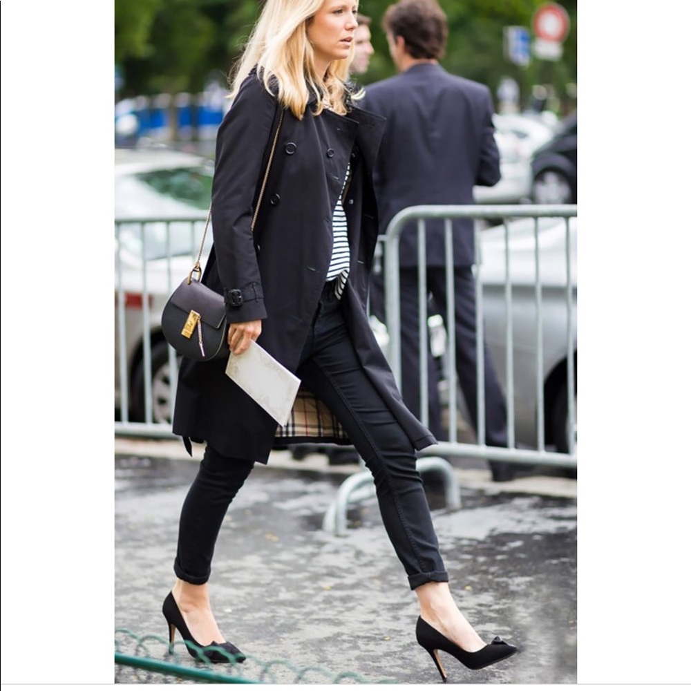 Shop the look! Black trench - Picture 2 of 8